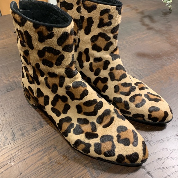 Stuart Weitzman Boots - Picture 2 of 6